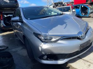 Toyota Corolla ZWE186