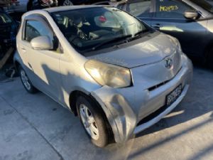 Toyota iQ KGJ10 2008-2015